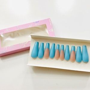 Had painted Tiffany blue press ons